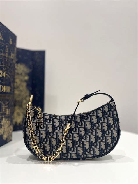 dior lounge bag